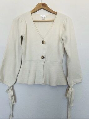 Venus Peplum Plush Sweater Sz M Ivory Button Tie Wrist Western Knit Boho